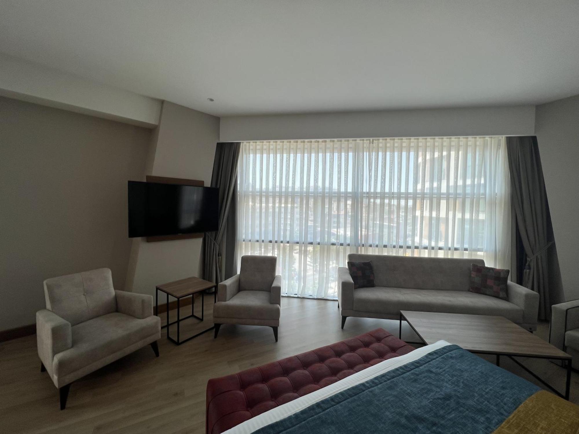Cher Hotel & Spa Taksim Estambul Exterior foto A room at the hotel